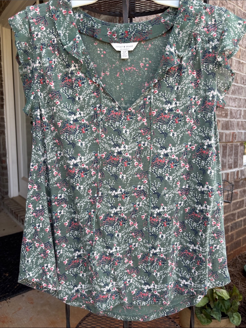 Lucky Brand Floral Ruffle Sleeve V-Neck Tie Top Petite/S Sage Green Boho Blouse
